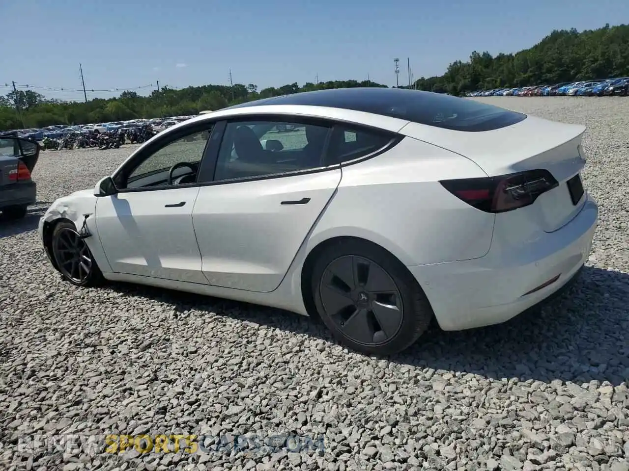 2 Photograph of a damaged car 5YJ3E1EB3MF960886 TESLA MODEL 3 2021