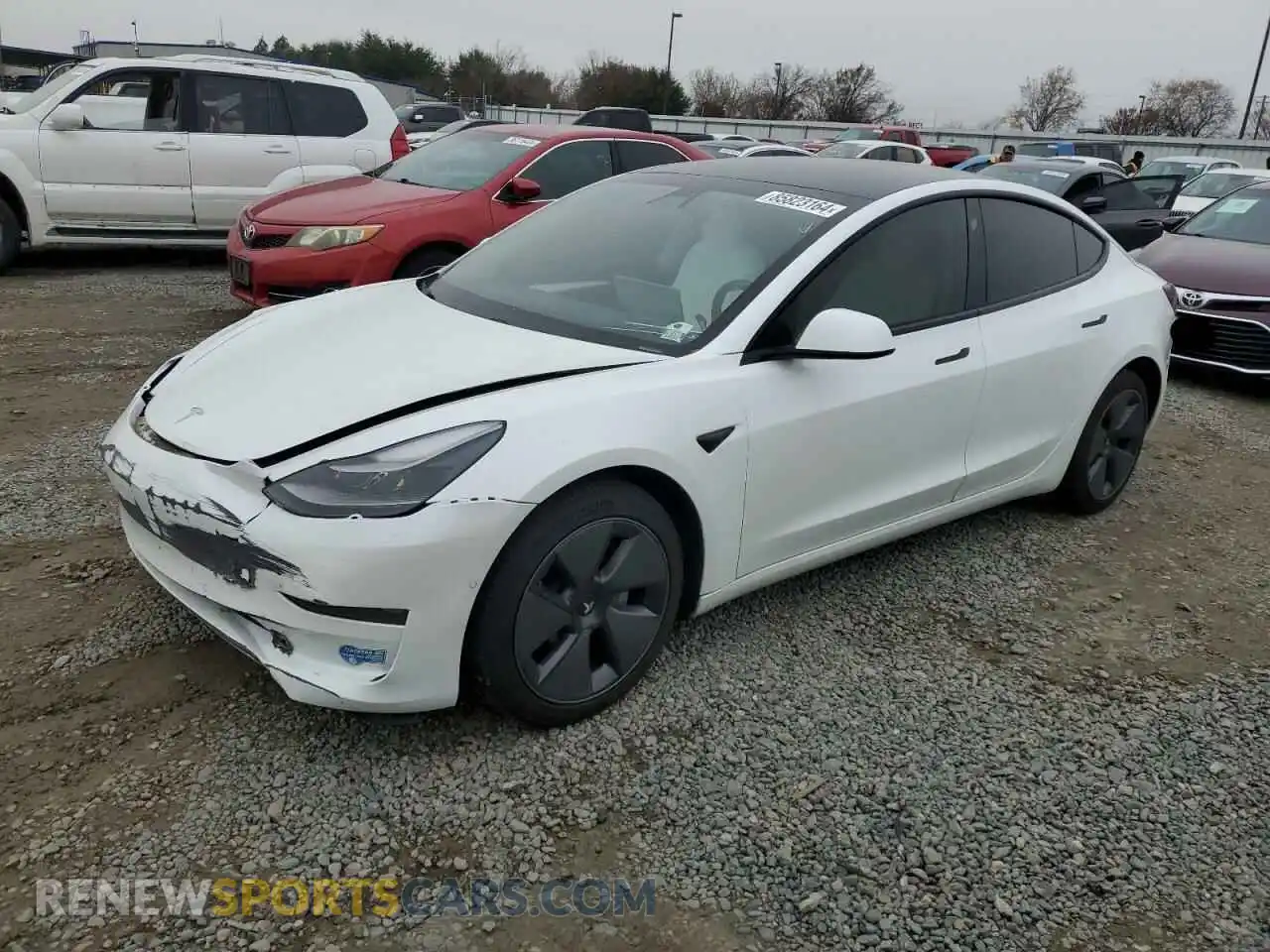 1 Photograph of a damaged car 5YJ3E1EB4MF004266 TESLA MODEL 3 2021