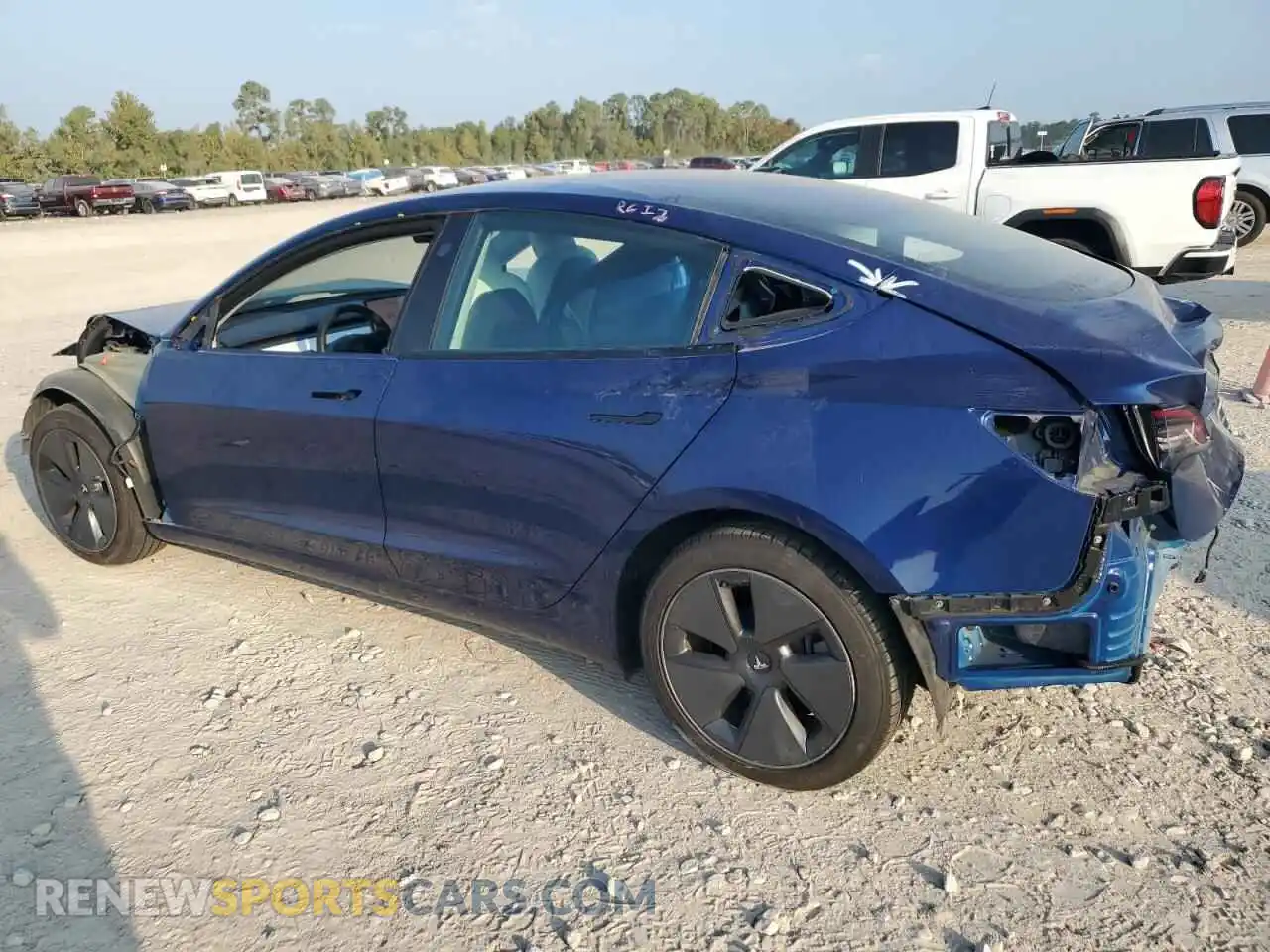 2 Photograph of a damaged car 5YJ3E1EB4MF053483 TESLA MODEL 3 2021