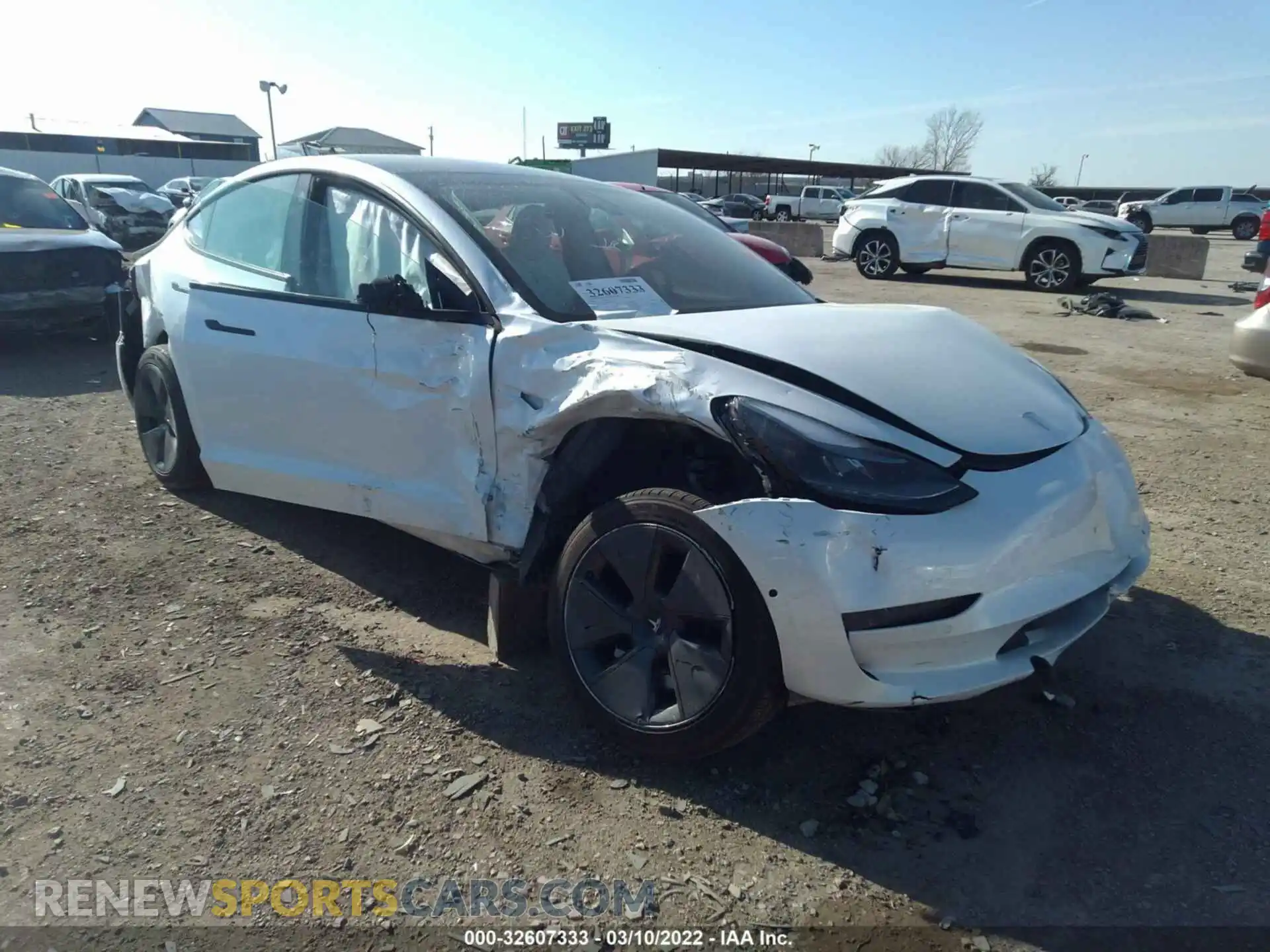 1 Photograph of a damaged car 5YJ3E1EB4MF061969 TESLA MODEL 3 2021