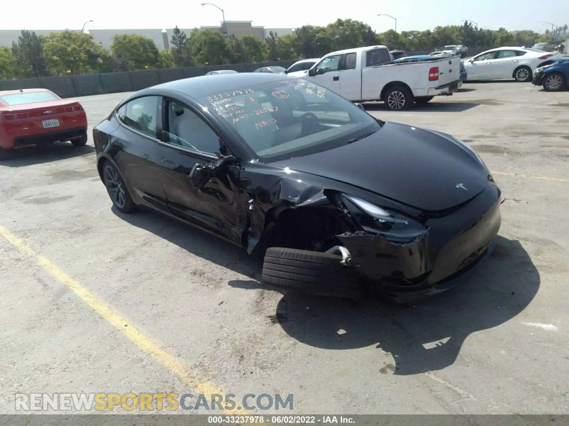 1 Photograph of a damaged car 5YJ3E1EB4MF074480 TESLA MODEL 3 2021