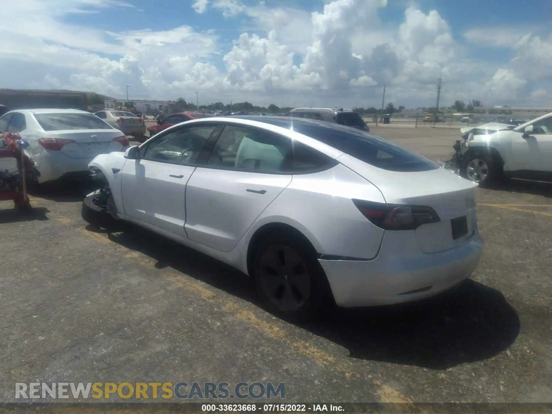 3 Photograph of a damaged car 5YJ3E1EB4MF094888 TESLA MODEL 3 2021