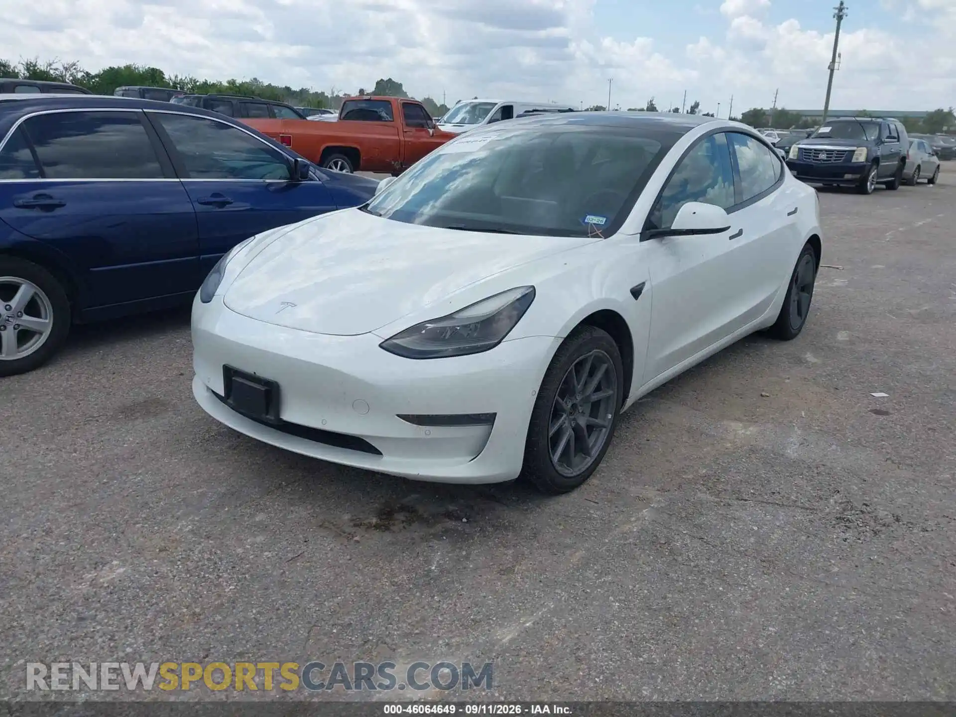 2 Photograph of a damaged car 5YJ3E1EB4MF095829 TESLA MODEL 3 2021