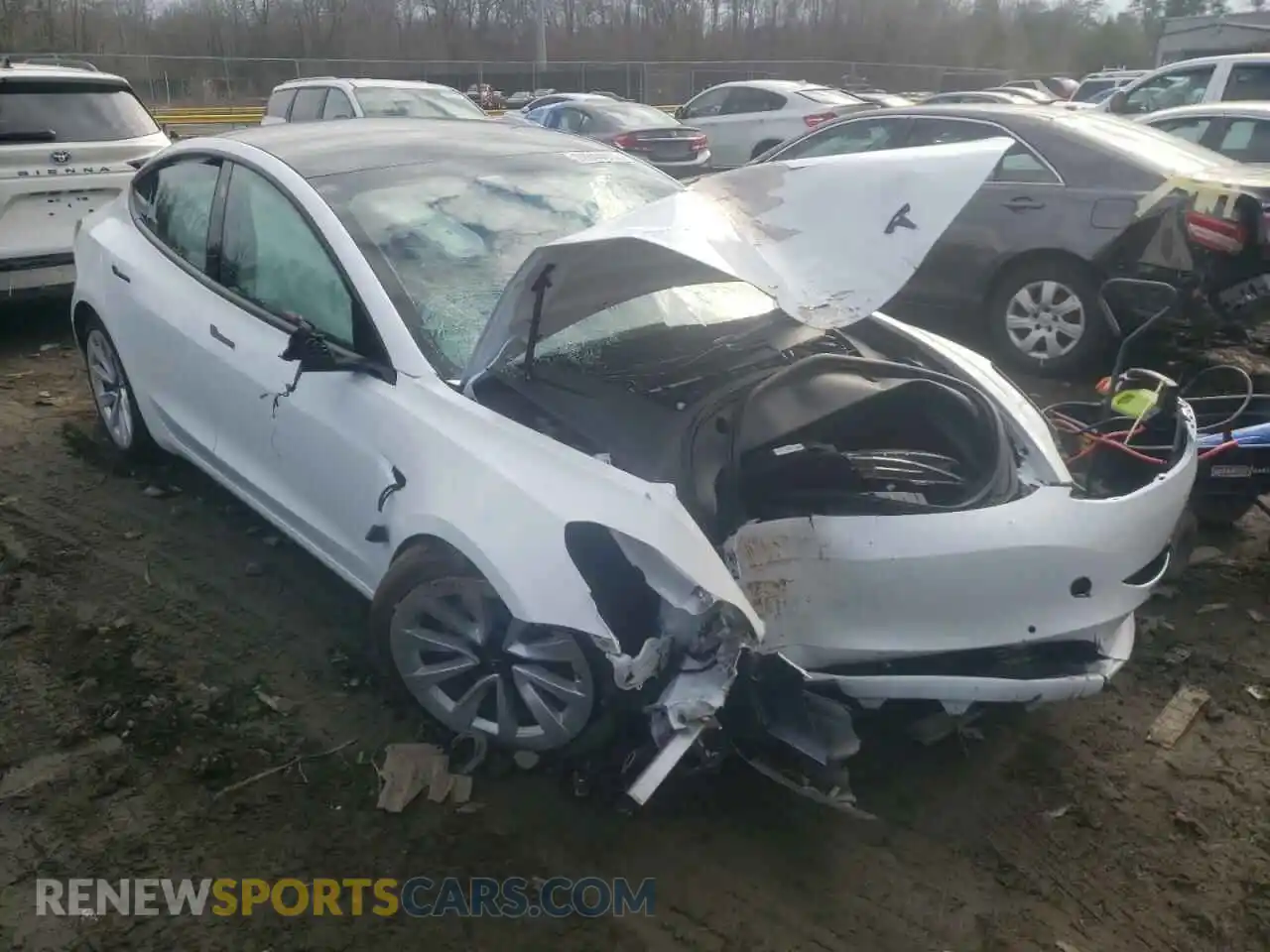 1 Photograph of a damaged car 5YJ3E1EB4MF101080 TESLA MODEL 3 2021