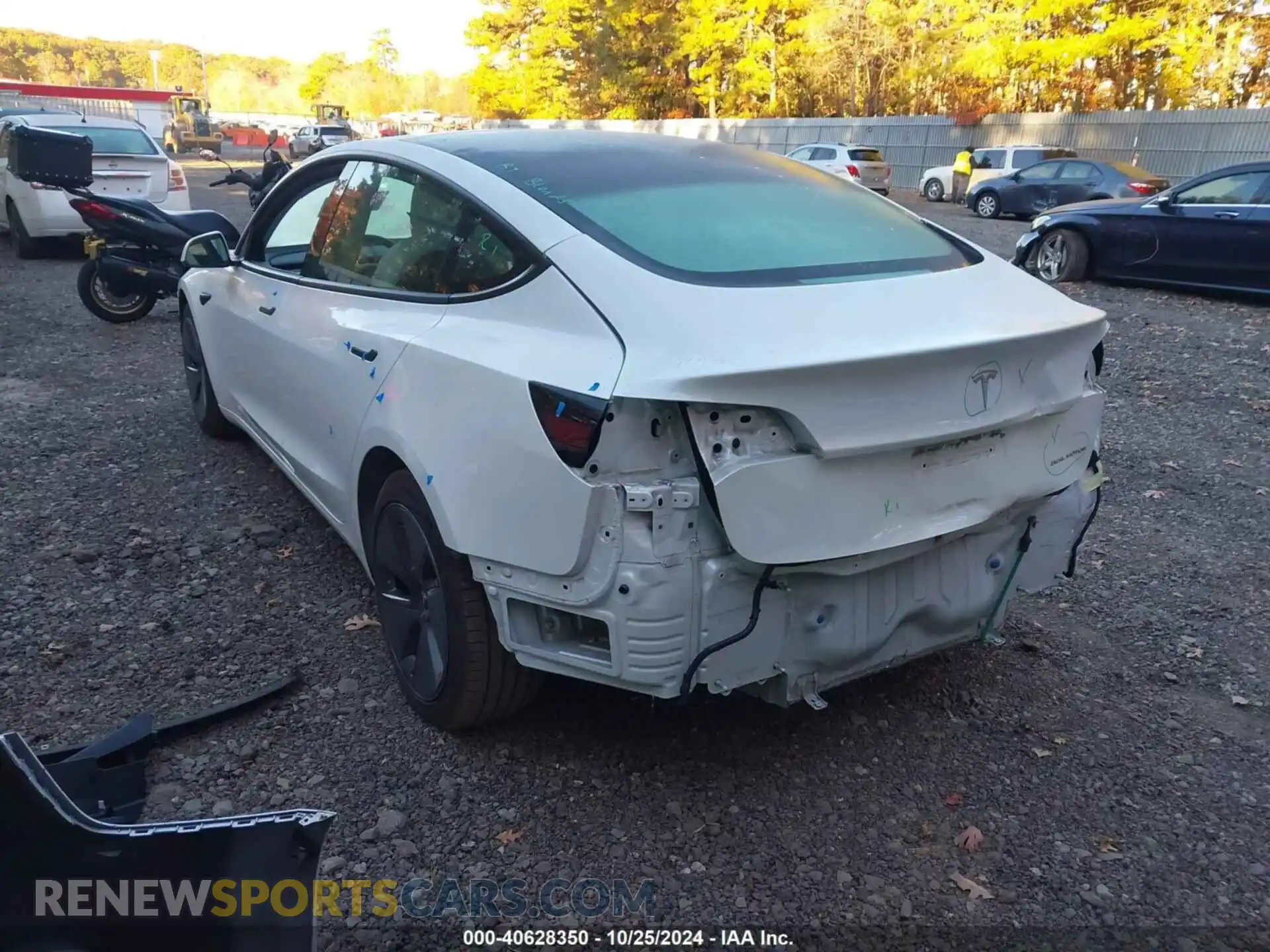 3 Photograph of a damaged car 5YJ3E1EB4MF855158 TESLA MODEL 3 2021