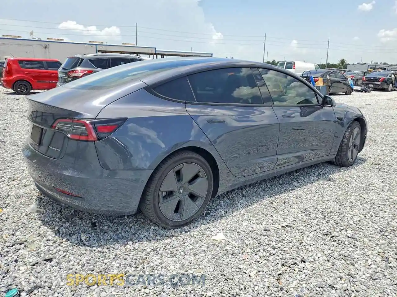 3 Photograph of a damaged car 5YJ3E1EB4MF919120 TESLA MODEL 3 2021