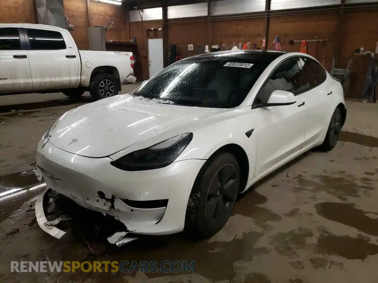 2 Photograph of a damaged car 5YJ3E1EB4MF948049 TESLA MODEL 3 2021
