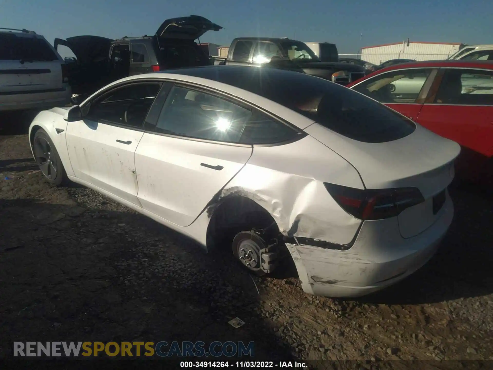 3 Photograph of a damaged car 5YJ3E1EB4MF988308 TESLA MODEL 3 2021