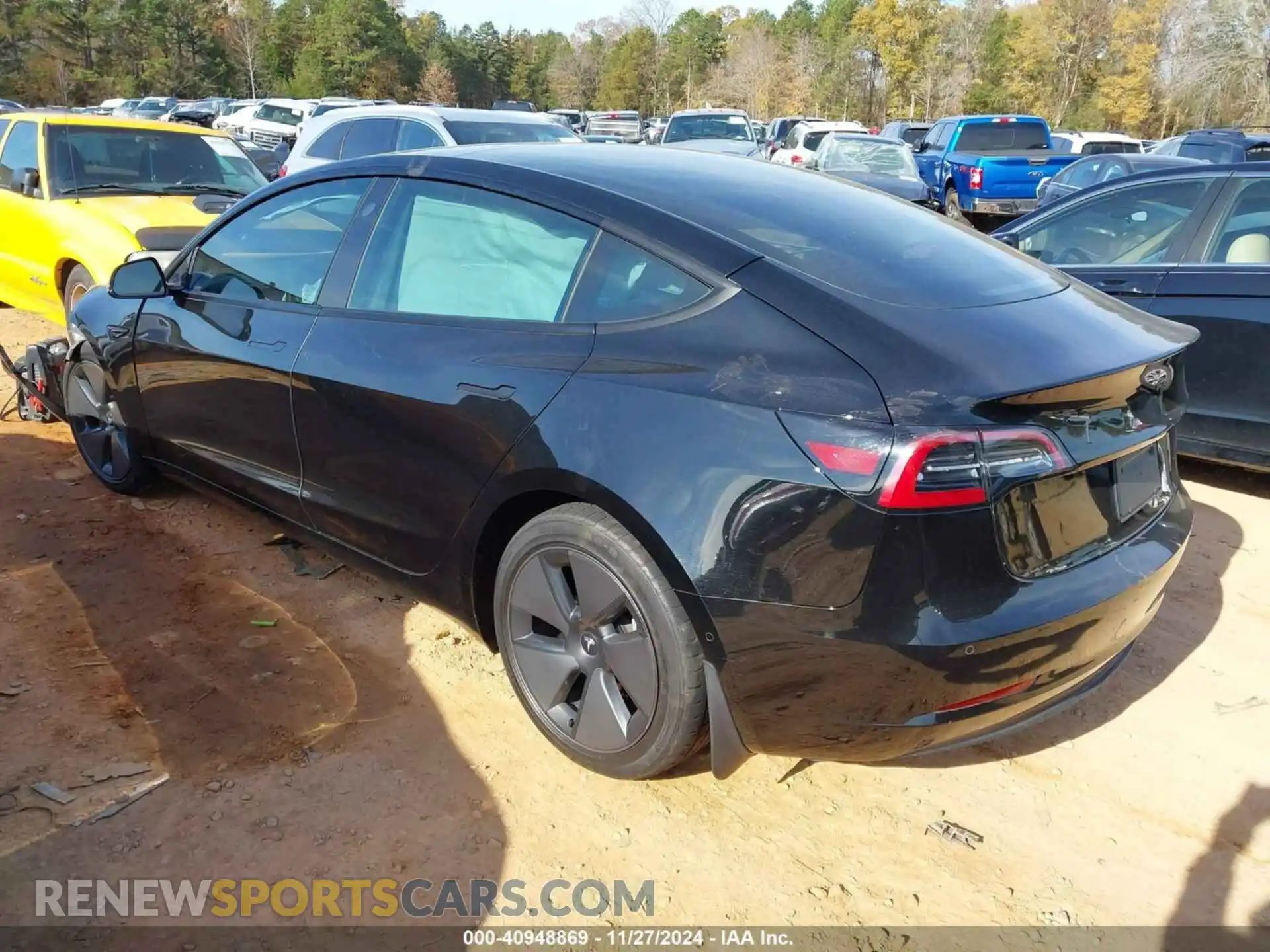 3 Photograph of a damaged car 5YJ3E1EB4MF992178 TESLA MODEL 3 2021