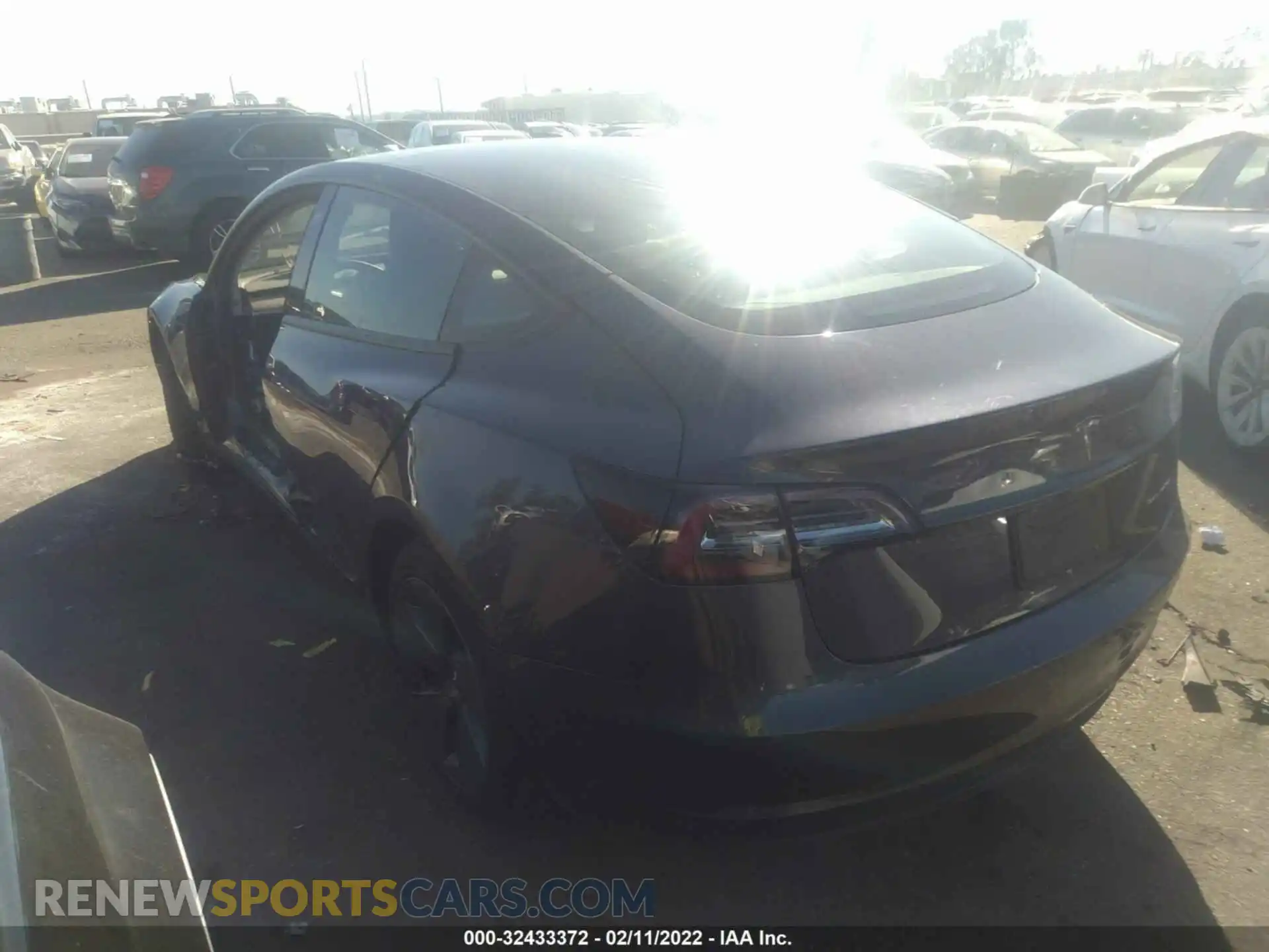 3 fotografías del automóvil dañado 5YJ3E1EB5MF006799 TESLA MODEL 3 2021