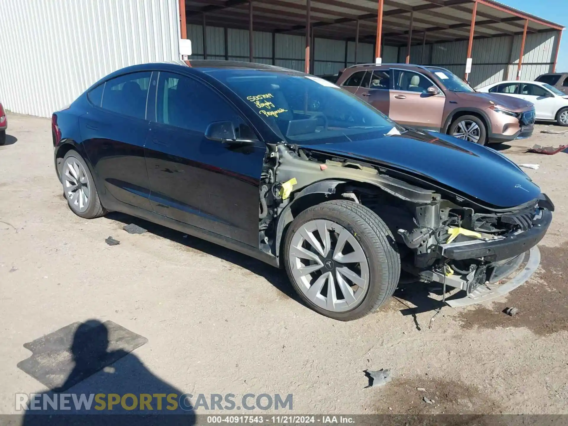 1 Photograph of a damaged car 5YJ3E1EB5MF036935 TESLA MODEL 3 2021