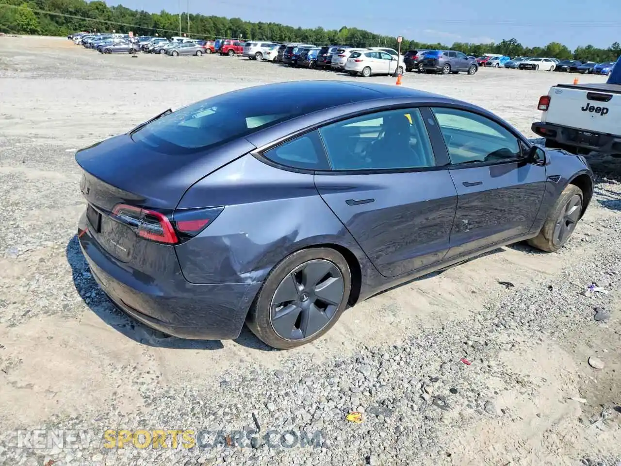 3 Photograph of a damaged car 5YJ3E1EB5MF044100 TESLA MODEL 3 2021
