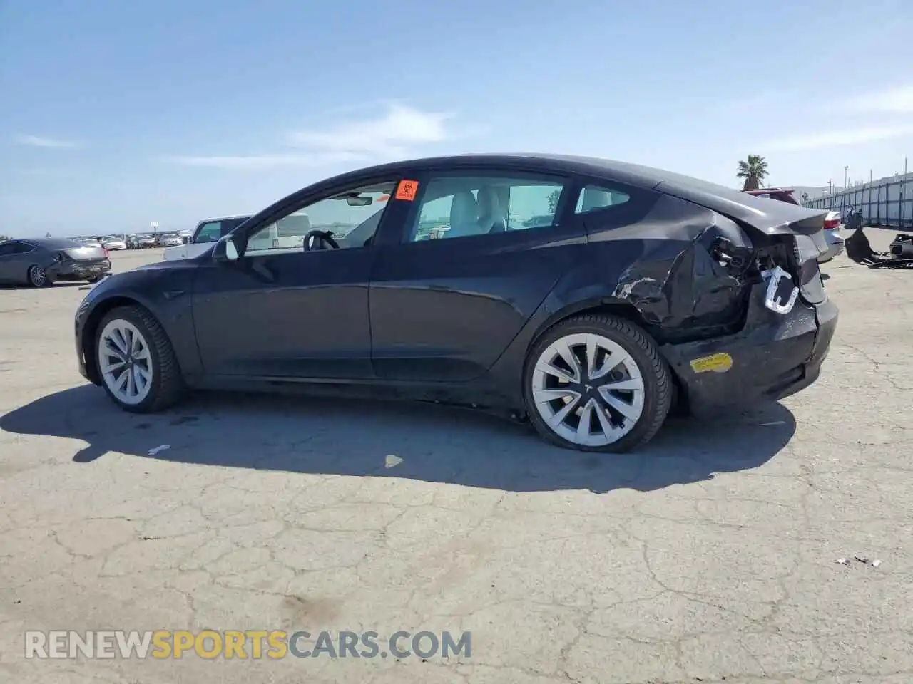 2 Photograph of a damaged car 5YJ3E1EB5MF082975 TESLA MODEL 3 2021
