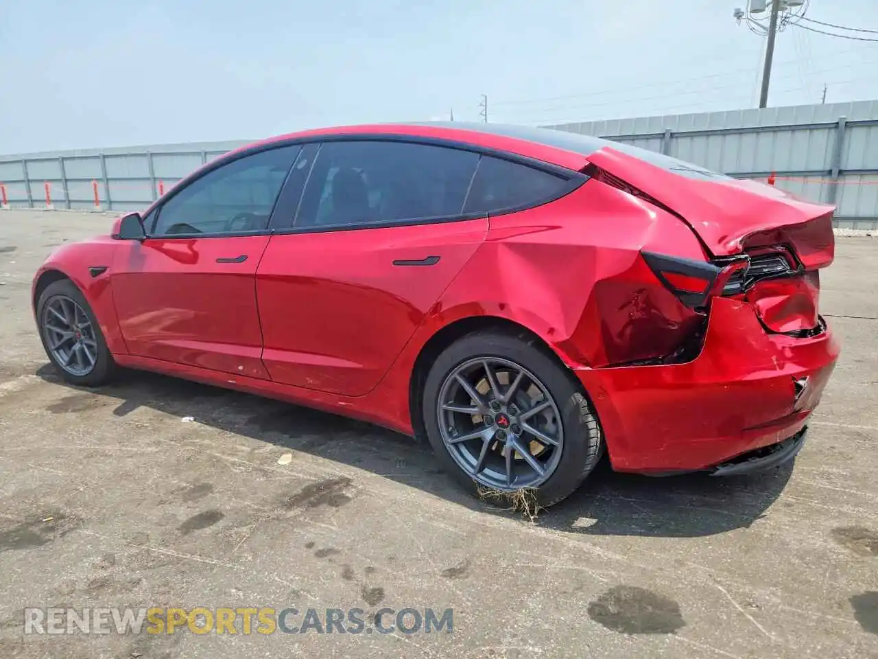 2 Photograph of a damaged car 5YJ3E1EB5MF902844 TESLA MODEL 3 2021