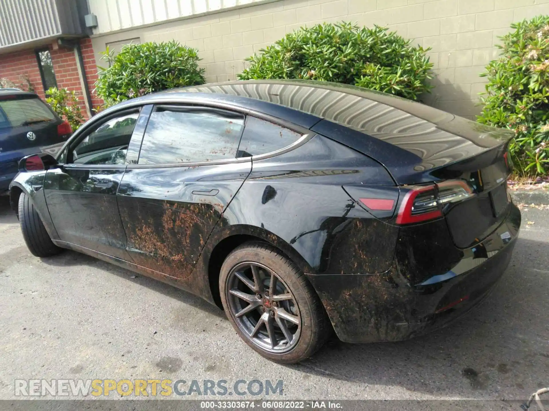 3 Photograph of a damaged car 5YJ3E1EB5MF937335 TESLA MODEL 3 2021