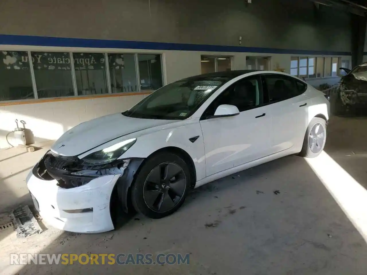 1 Photograph of a damaged car 5YJ3E1EB5MF980055 TESLA MODEL 3 2021