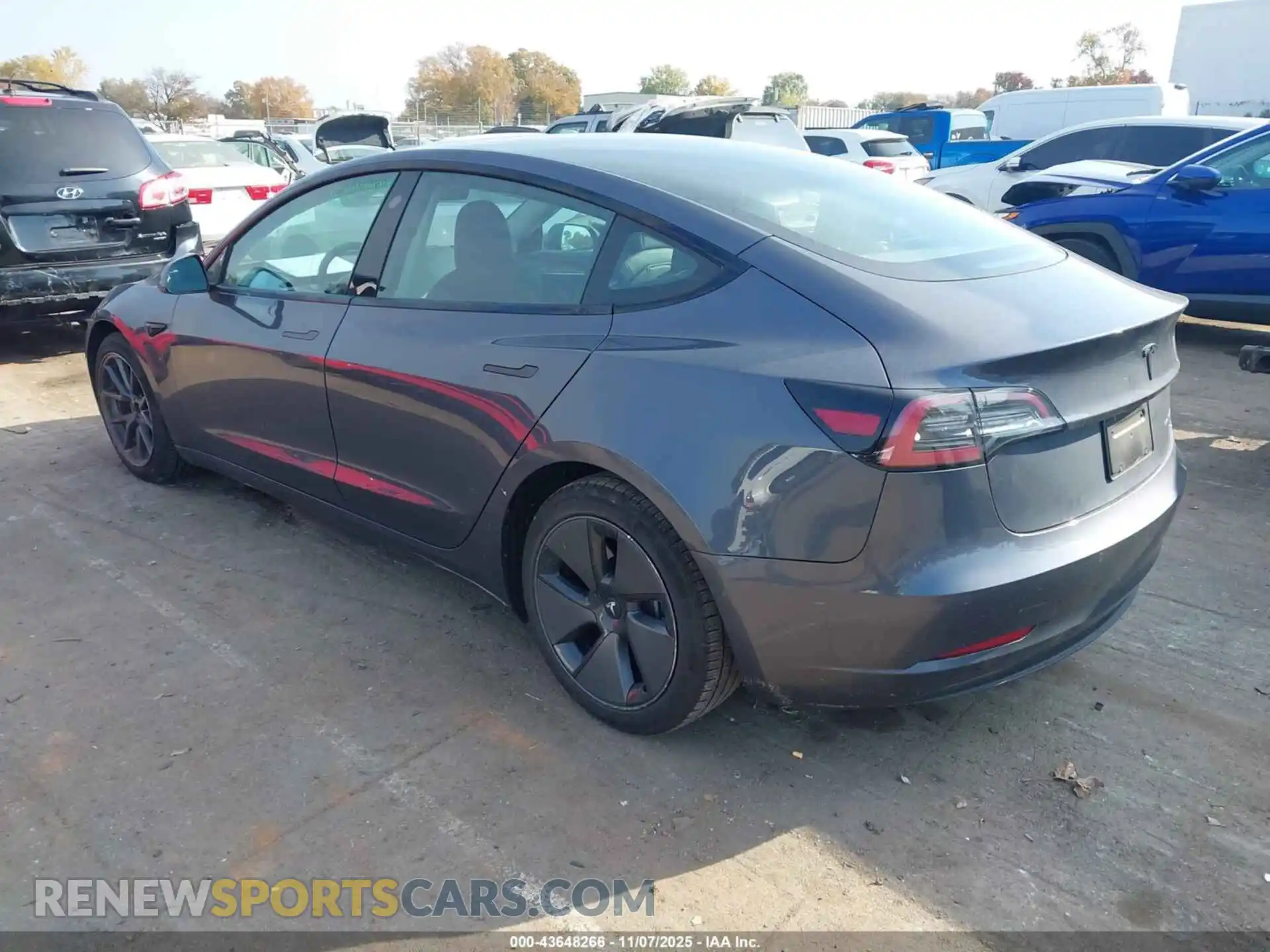 3 Photograph of a damaged car 5YJ3E1EB6MF012885 TESLA MODEL 3 2021