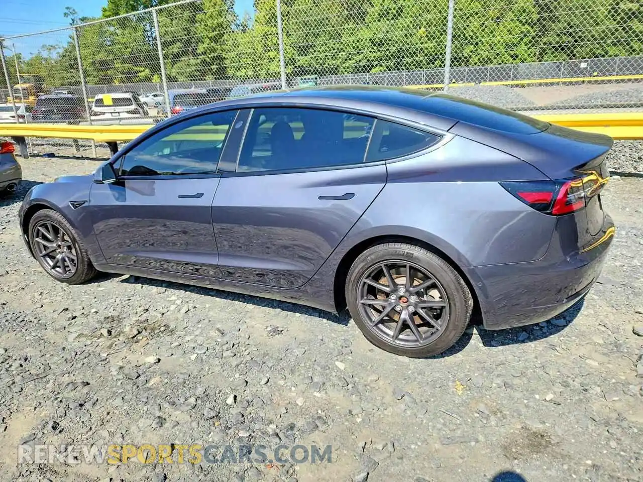 2 fotografías del automóvil dañado 5YJ3E1EB6MF014832 TESLA MODEL 3 2021