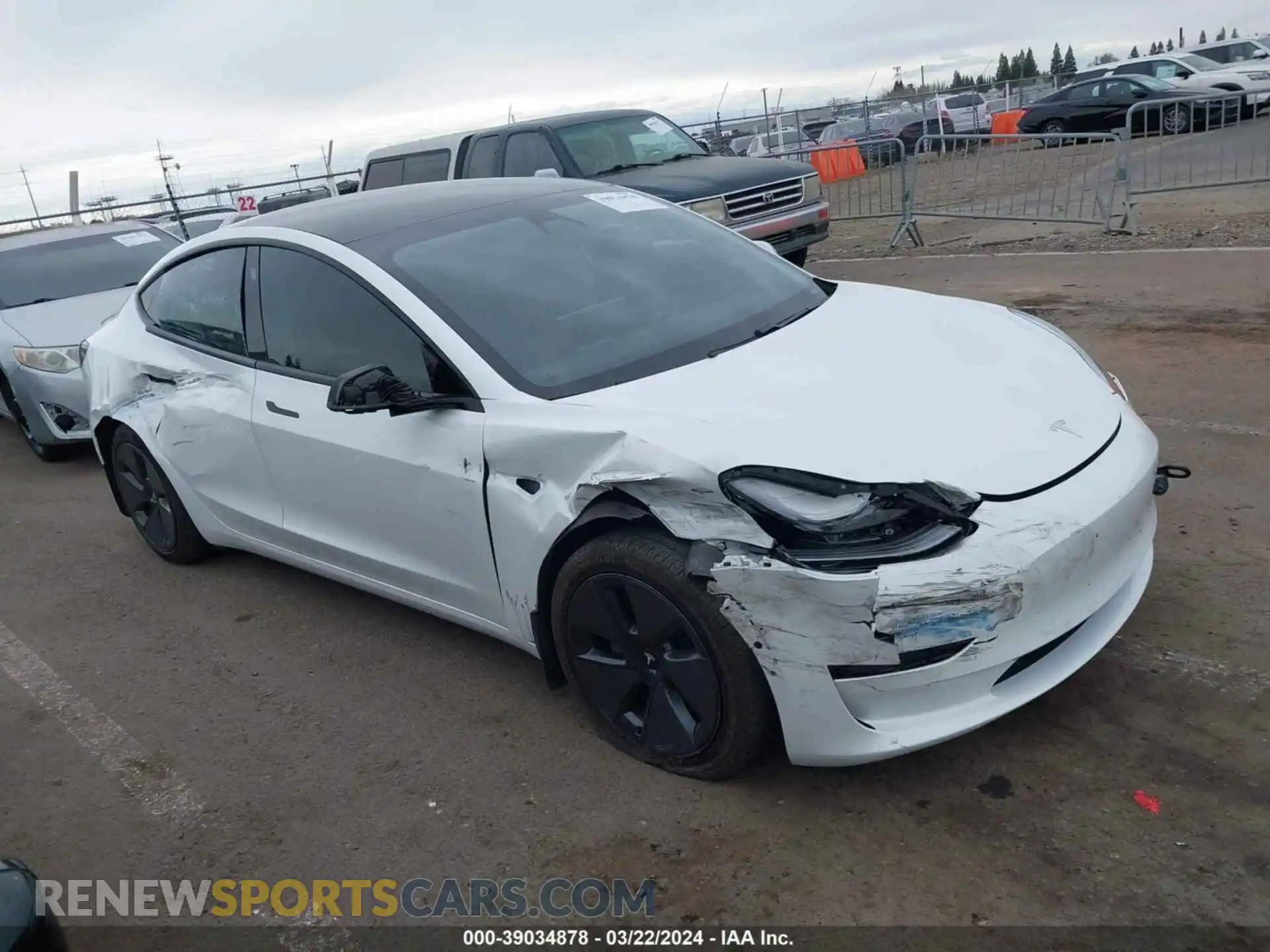 1 Photograph of a damaged car 5YJ3E1EB6MF033087 TESLA MODEL 3 2021