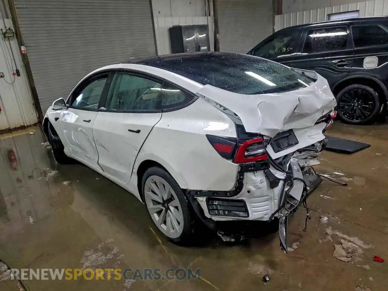 2 Photograph of a damaged car 5YJ3E1EB6MF056109 TESLA MODEL 3 2021