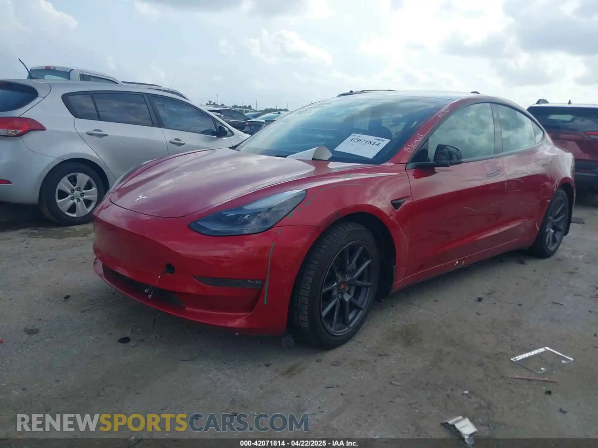 2 Photograph of a damaged car 5YJ3E1EB6MF085836 TESLA MODEL 3 2021