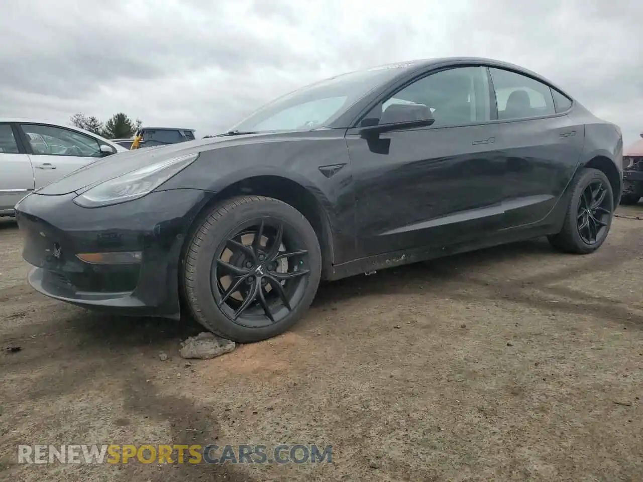 1 Photograph of a damaged car 5YJ3E1EB6MF853086 TESLA MODEL 3 2021