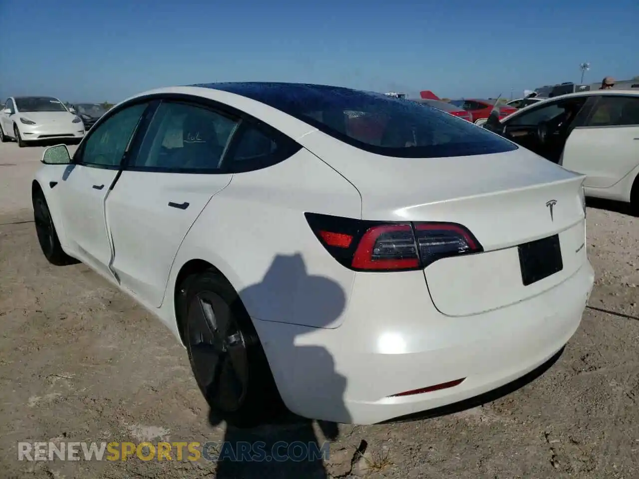 3 fotografías del automóvil dañado 5YJ3E1EB6MF859129 TESLA MODEL 3 2021