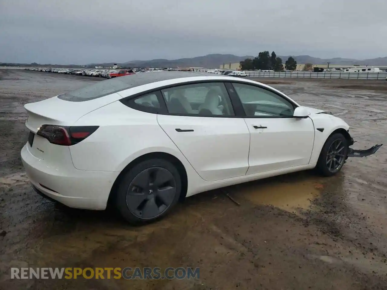 3 Photograph of a damaged car 5YJ3E1EB6MF868932 TESLA MODEL 3 2021