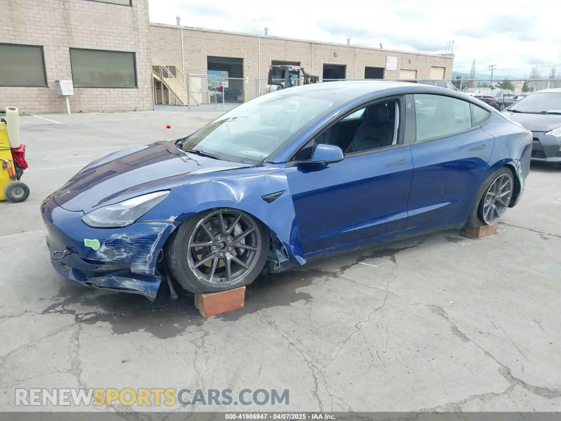 2 Photograph of a damaged car 5YJ3E1EB6MF878411 TESLA MODEL 3 2021