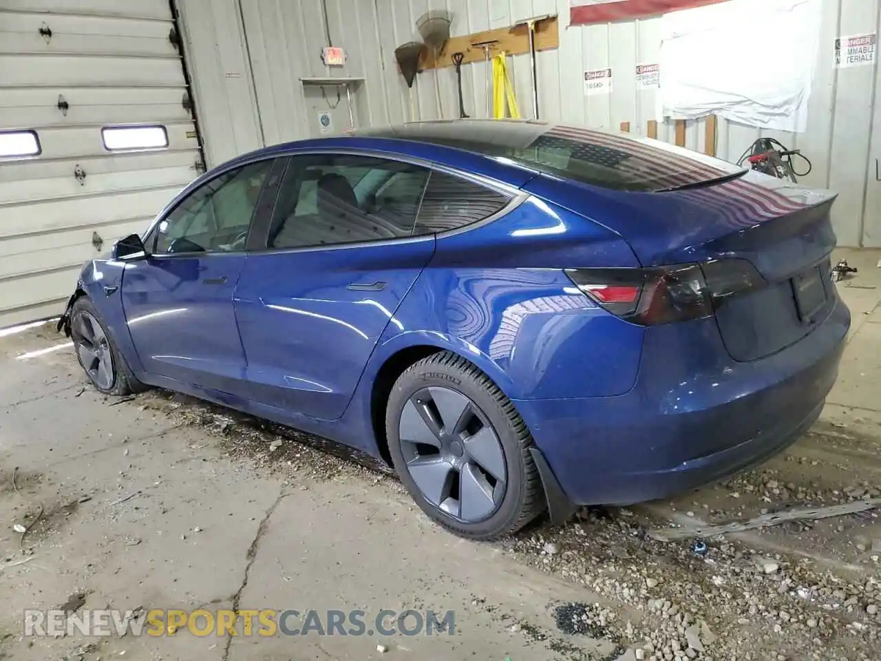 2 Photograph of a damaged car 5YJ3E1EB6MF902352 TESLA MODEL 3 2021