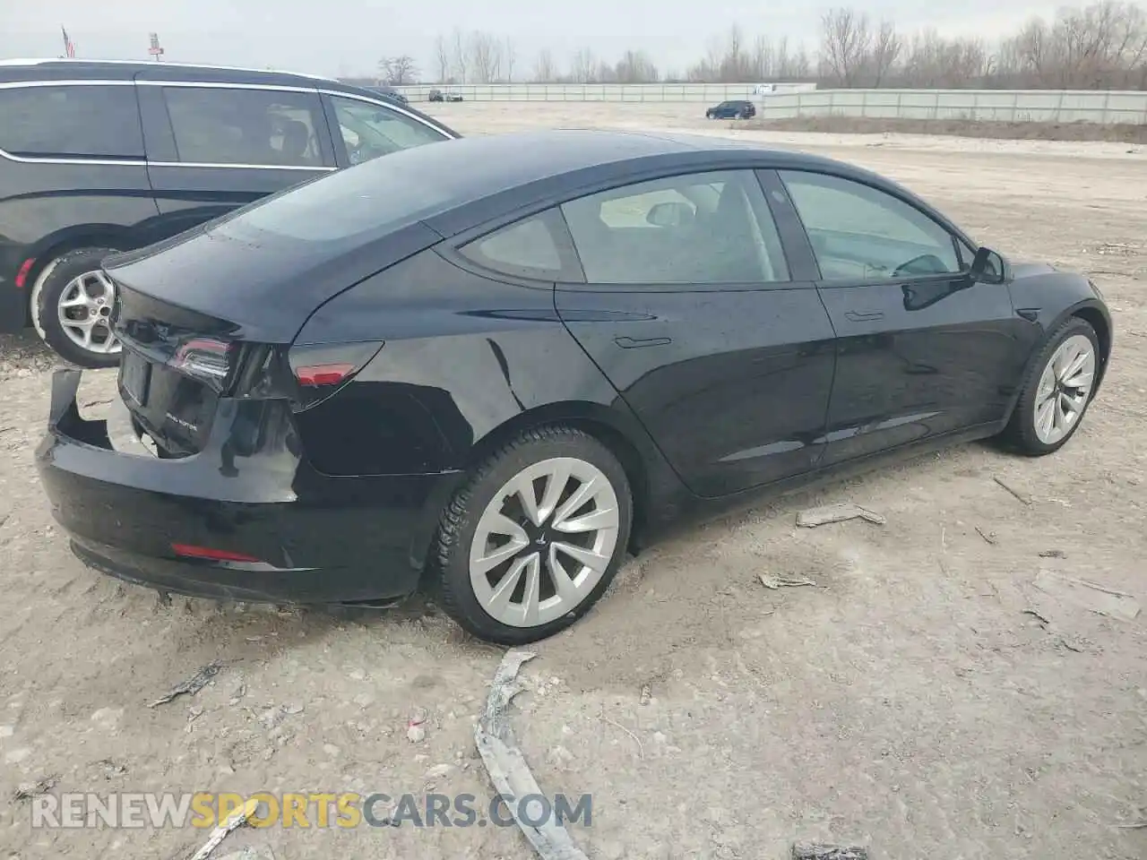 3 Photograph of a damaged car 5YJ3E1EB6MF924559 TESLA MODEL 3 2021