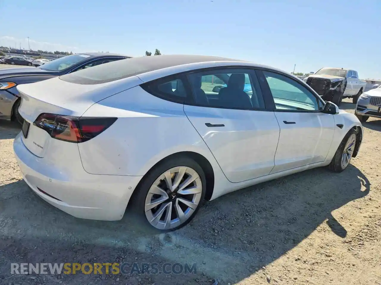 3 fotografías del automóvil dañado 5YJ3E1EB7MF010157 TESLA MODEL 3 2021