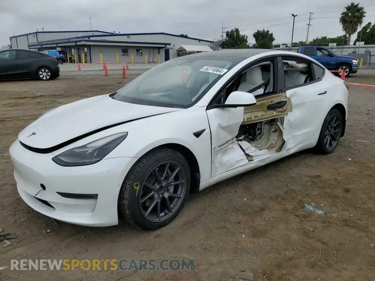 1 Photograph of a damaged car 5YJ3E1EB7MF013303 TESLA MODEL 3 2021