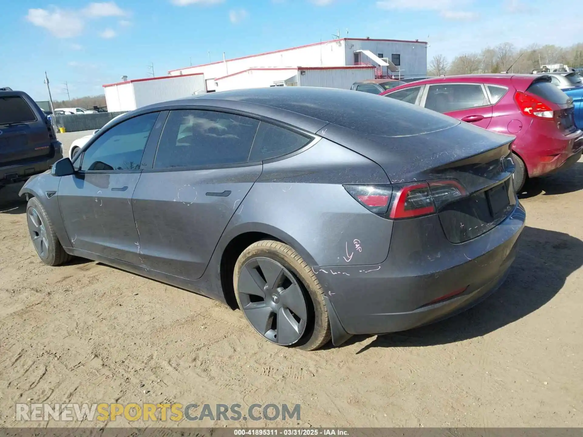 3 Photograph of a damaged car 5YJ3E1EB7MF050917 TESLA MODEL 3 2021
