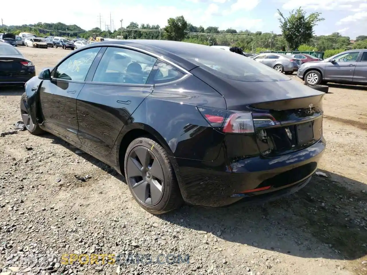 3 Photograph of a damaged car 5YJ3E1EB7MF836698 TESLA MODEL 3 2021