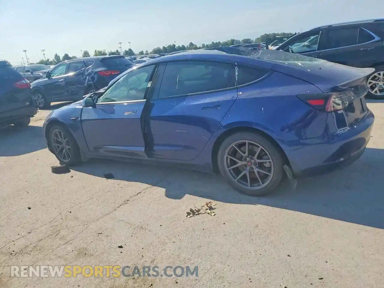 2 Photograph of a damaged car 5YJ3E1EB7MF836829 TESLA MODEL 3 2021