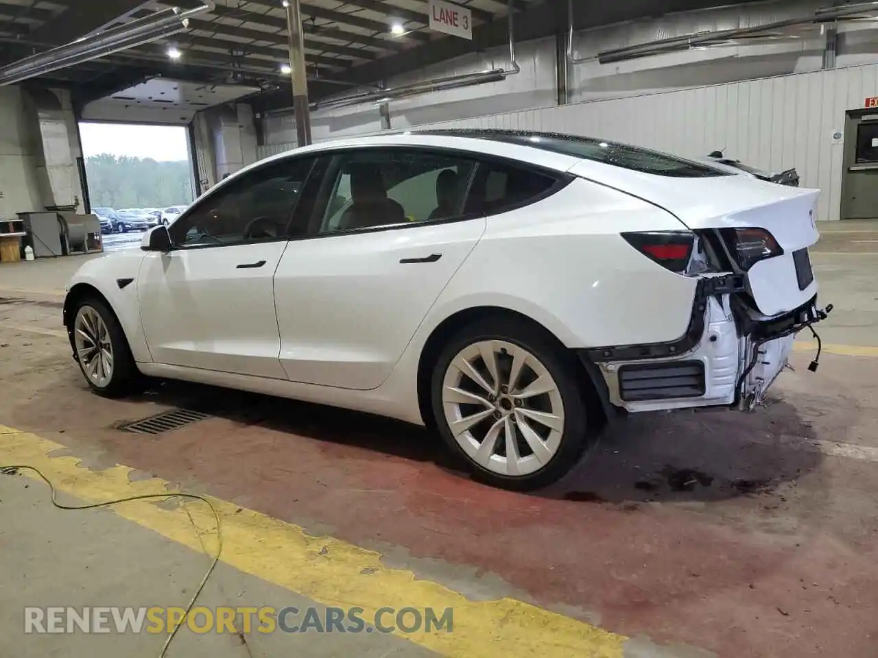 2 Photograph of a damaged car 5YJ3E1EB7MF855722 TESLA MODEL 3 2021