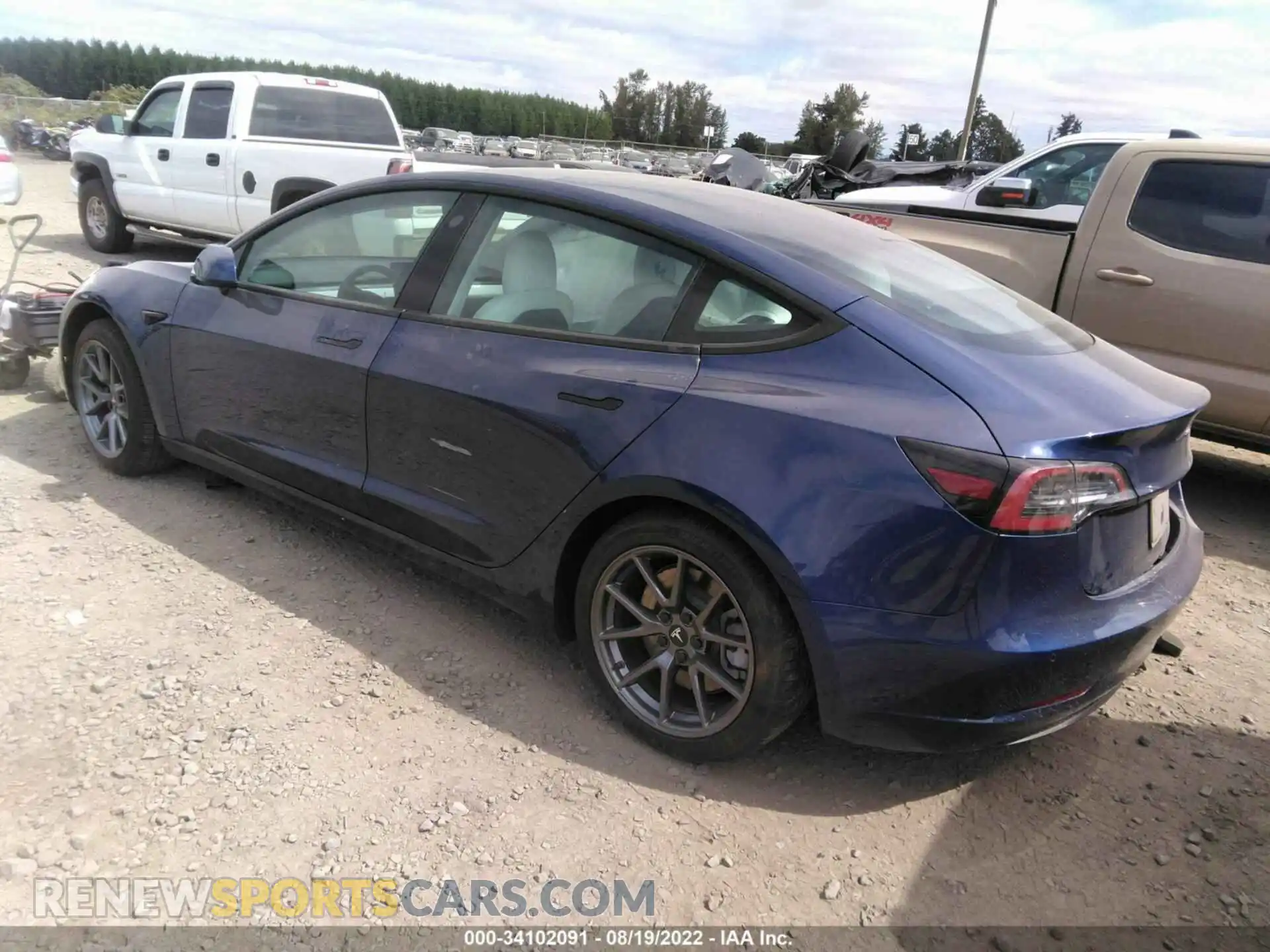 3 Photograph of a damaged car 5YJ3E1EB7MF858538 TESLA MODEL 3 2021