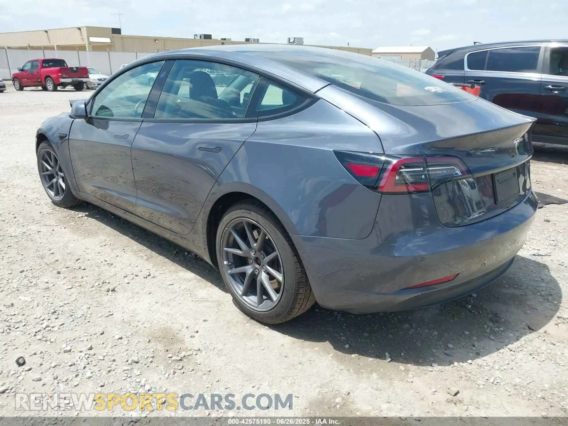 3 Photograph of a damaged car 5YJ3E1EB7MF903512 TESLA MODEL 3 2021