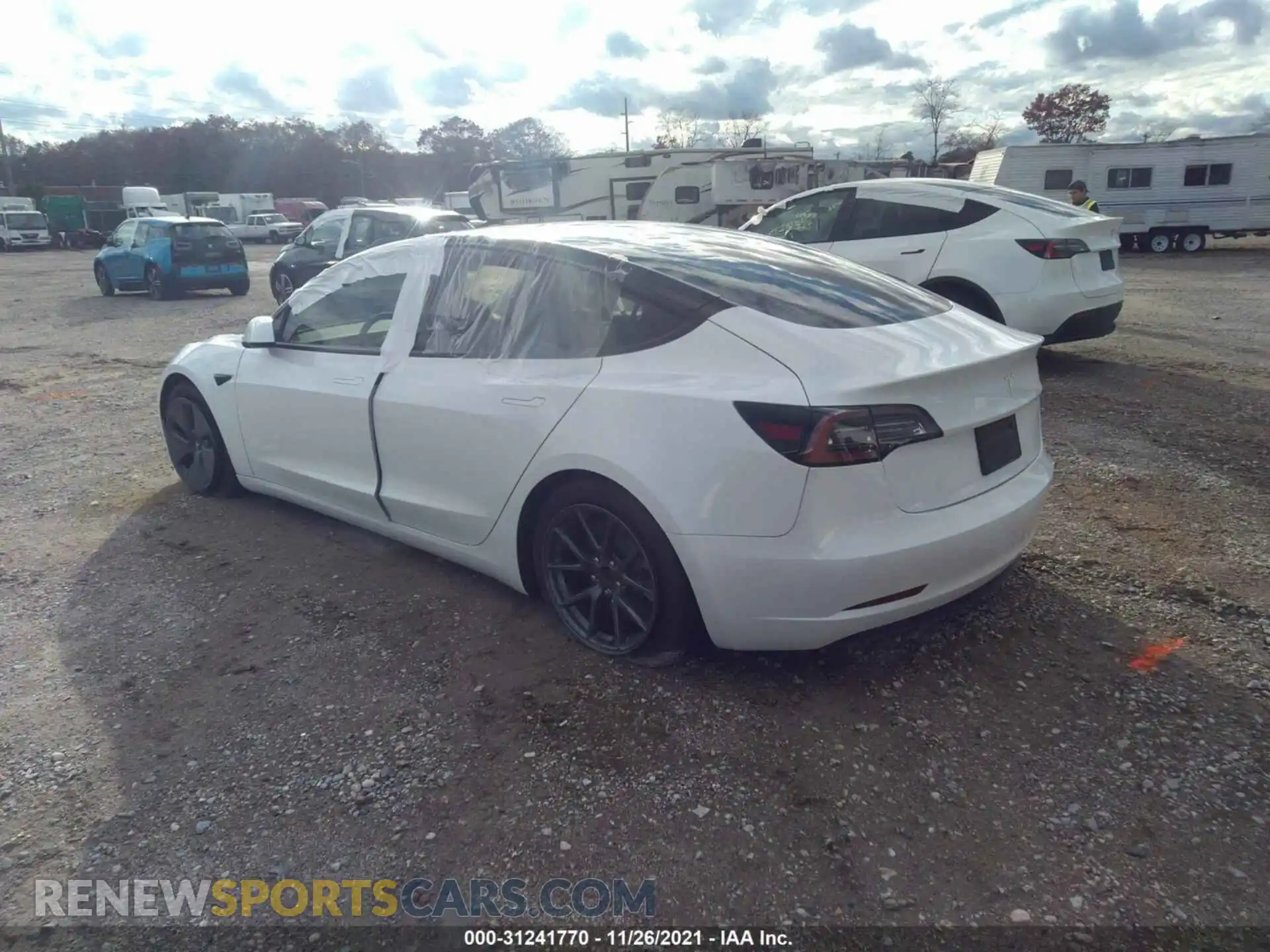 3 Photograph of a damaged car 5YJ3E1EB7MF924795 TESLA MODEL 3 2021