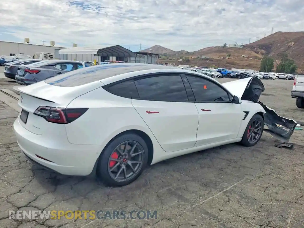 3 fotografías del automóvil dañado 5YJ3E1EB8MF006926 TESLA MODEL 3 2021