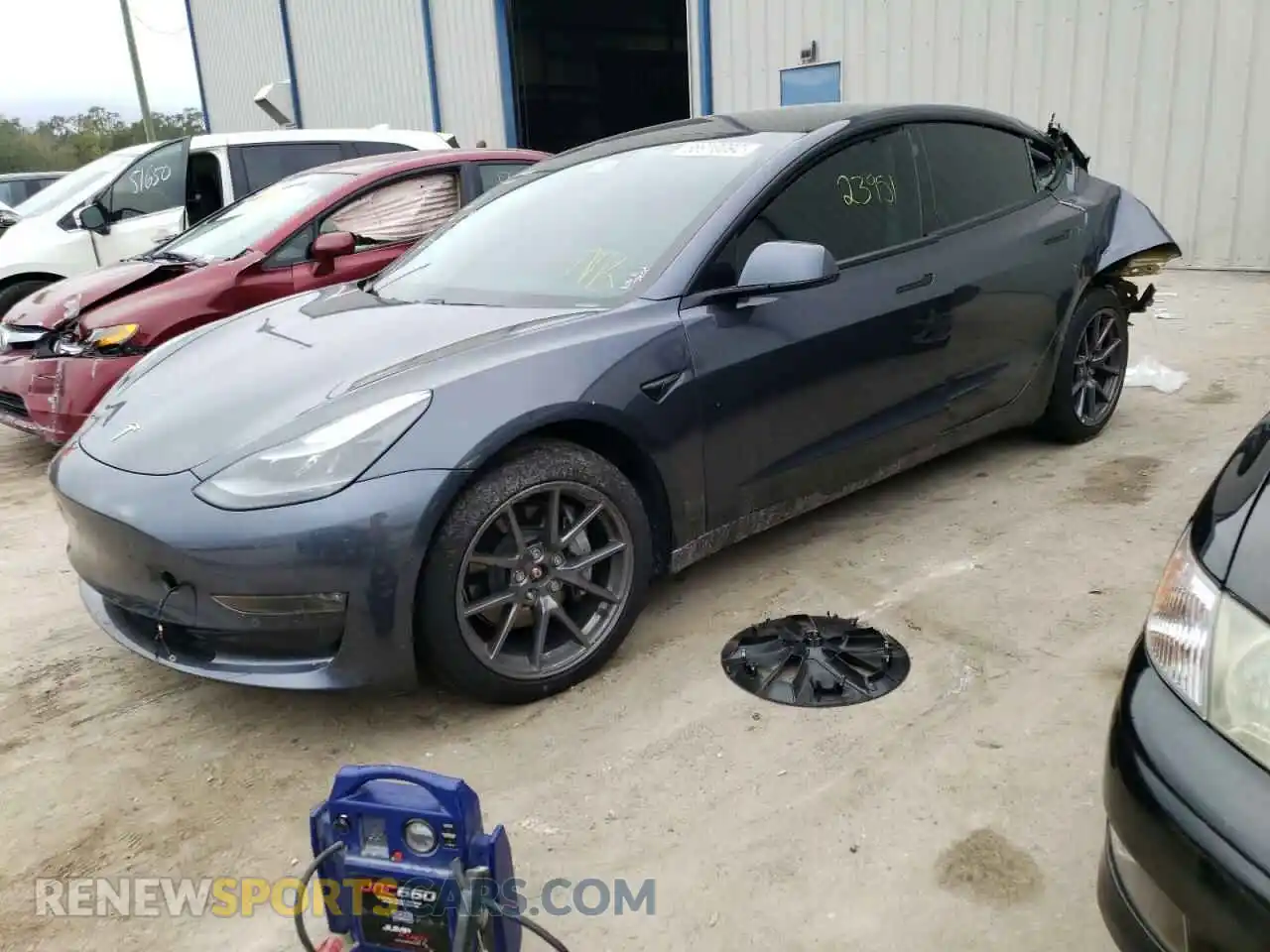 1 Photograph of a damaged car 5YJ3E1EB8MF035651 TESLA MODEL 3 2021