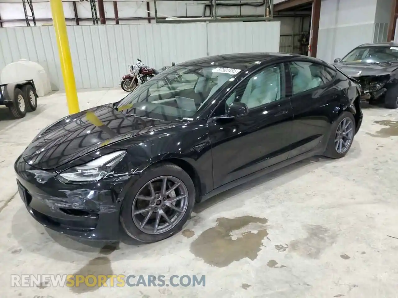 1 Photograph of a damaged car 5YJ3E1EB8MF048996 TESLA MODEL 3 2021
