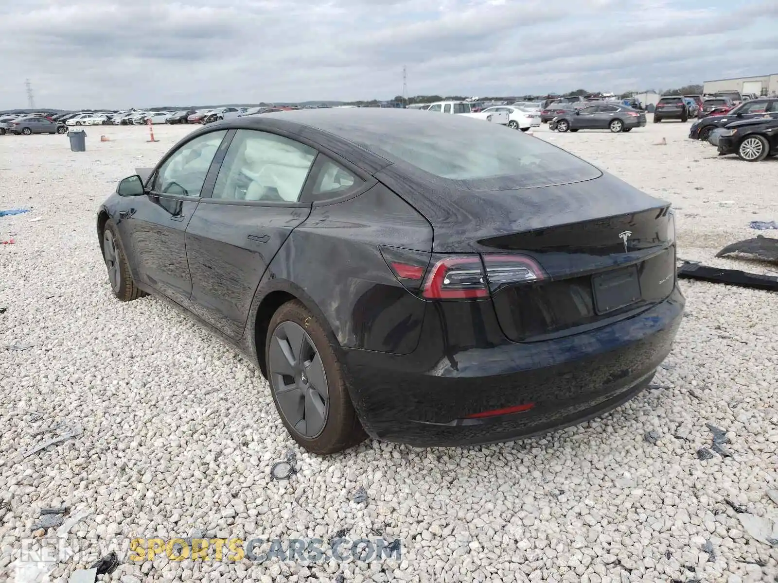 3 Photograph of a damaged car 5YJ3E1EB8MF863621 TESLA MODEL 3 2021