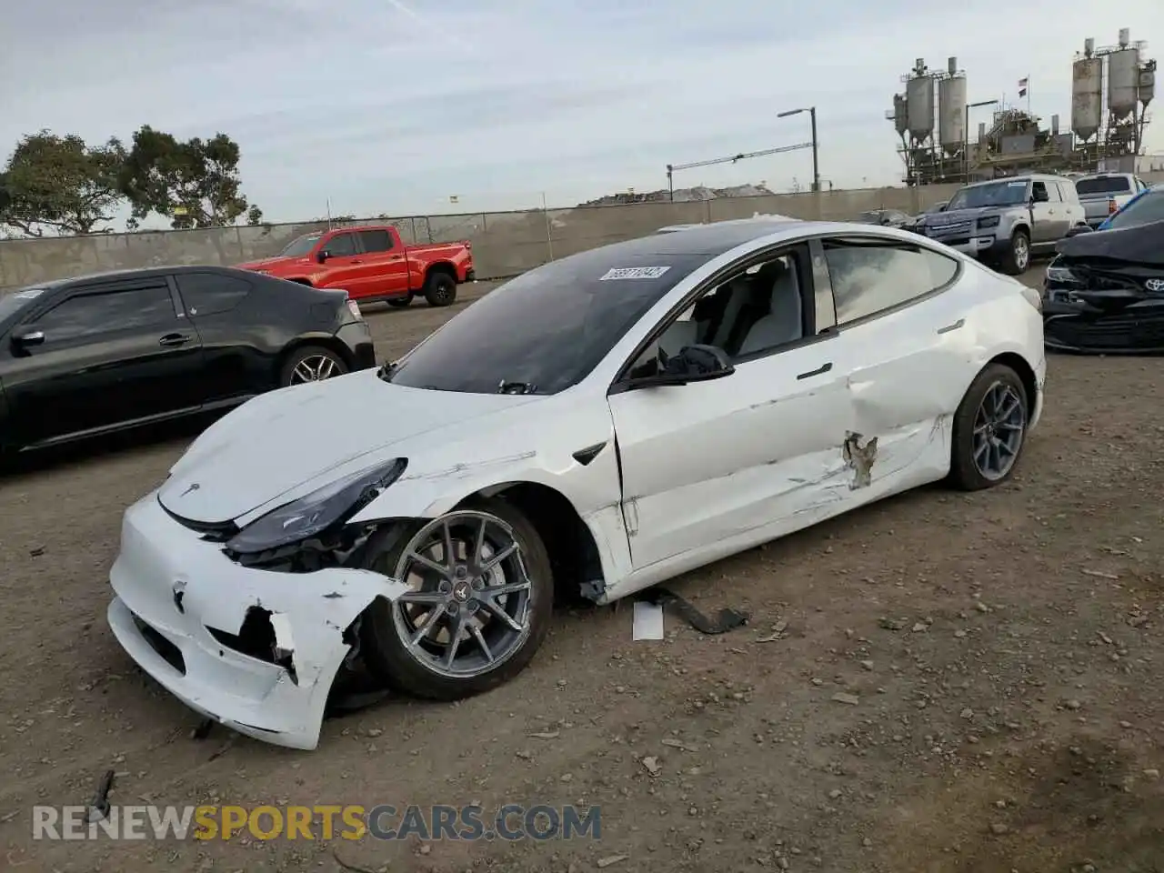 1 Photograph of a damaged car 5YJ3E1EB8MF927169 TESLA MODEL 3 2021