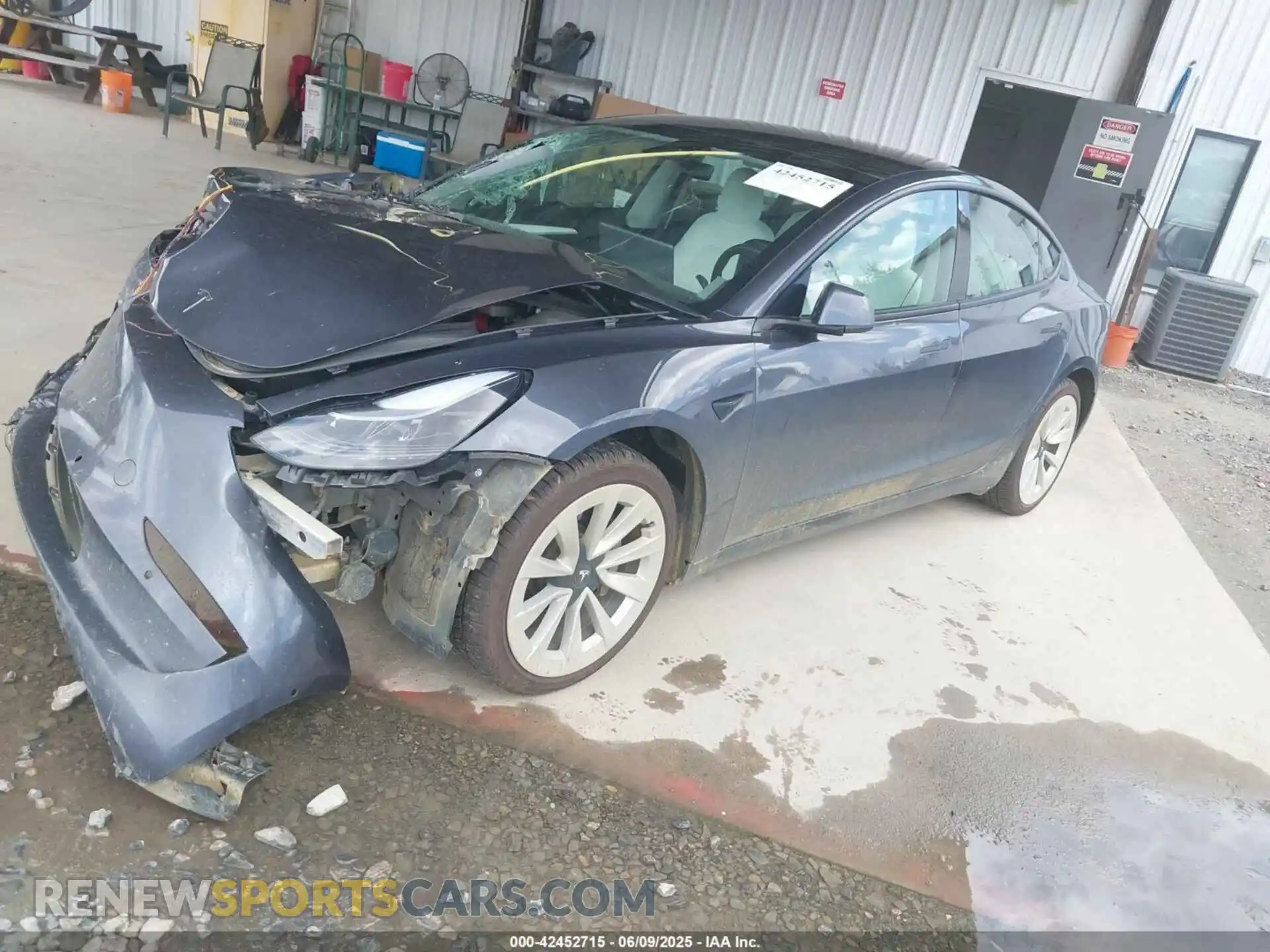 2 Photograph of a damaged car 5YJ3E1EB8MF980681 TESLA MODEL 3 2021