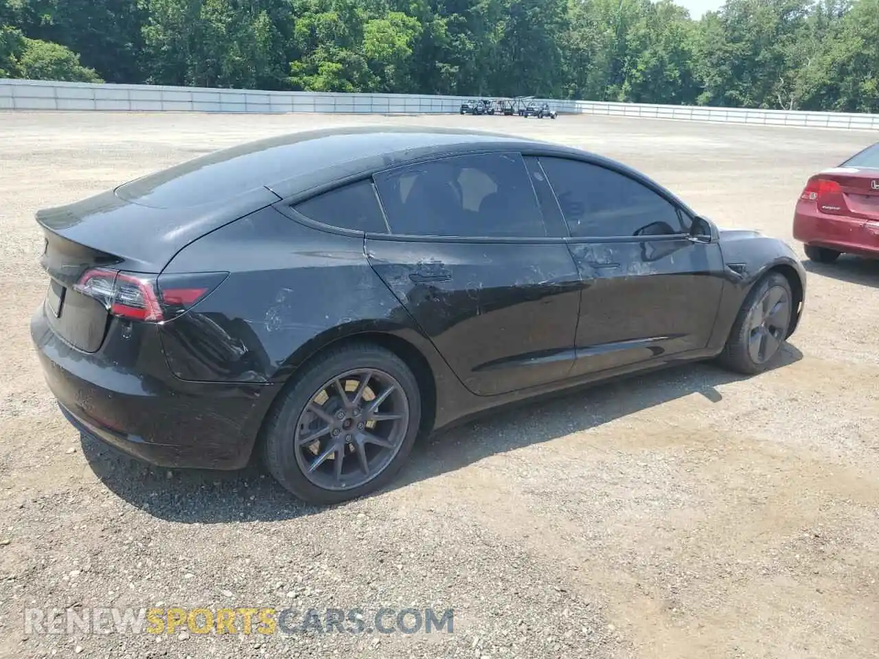 3 Photograph of a damaged car 5YJ3E1EB8MF981247 TESLA MODEL 3 2021