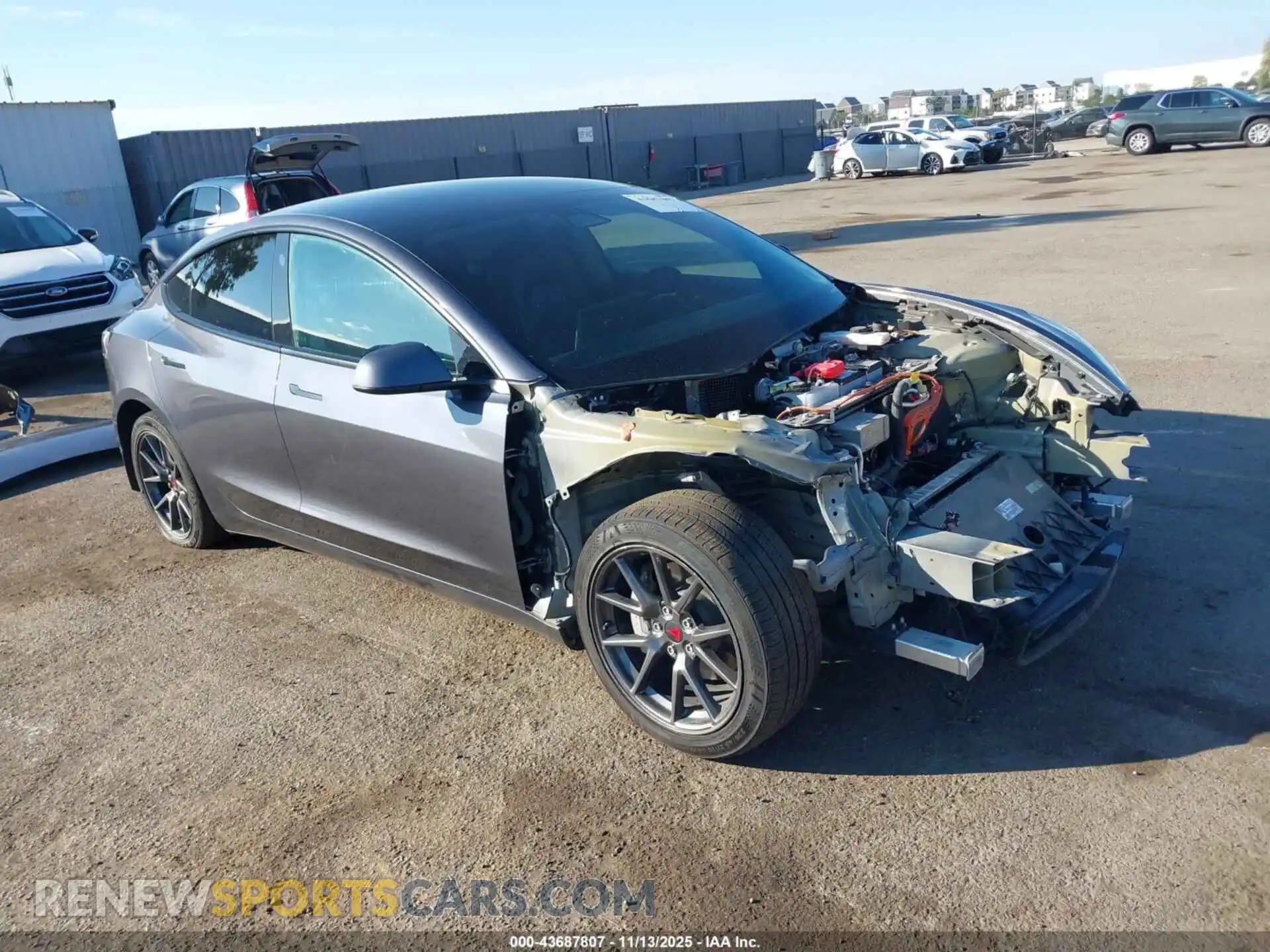 1 Photograph of a damaged car 5YJ3E1EB8MF995925 TESLA MODEL 3 2021