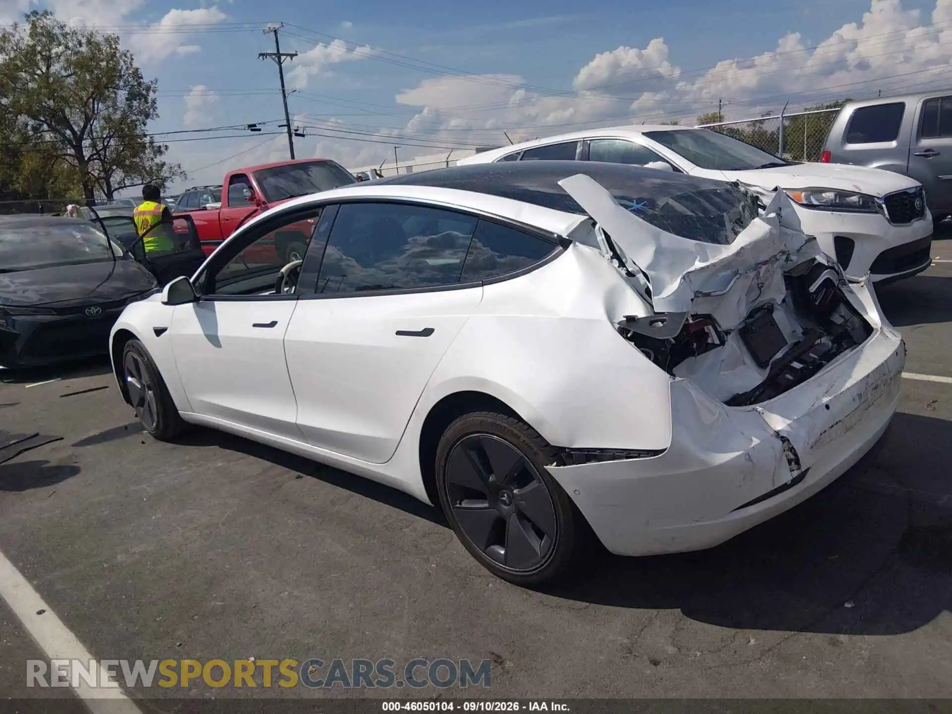 3 Photograph of a damaged car 5YJ3E1EB9MF013299 TESLA MODEL 3 2021