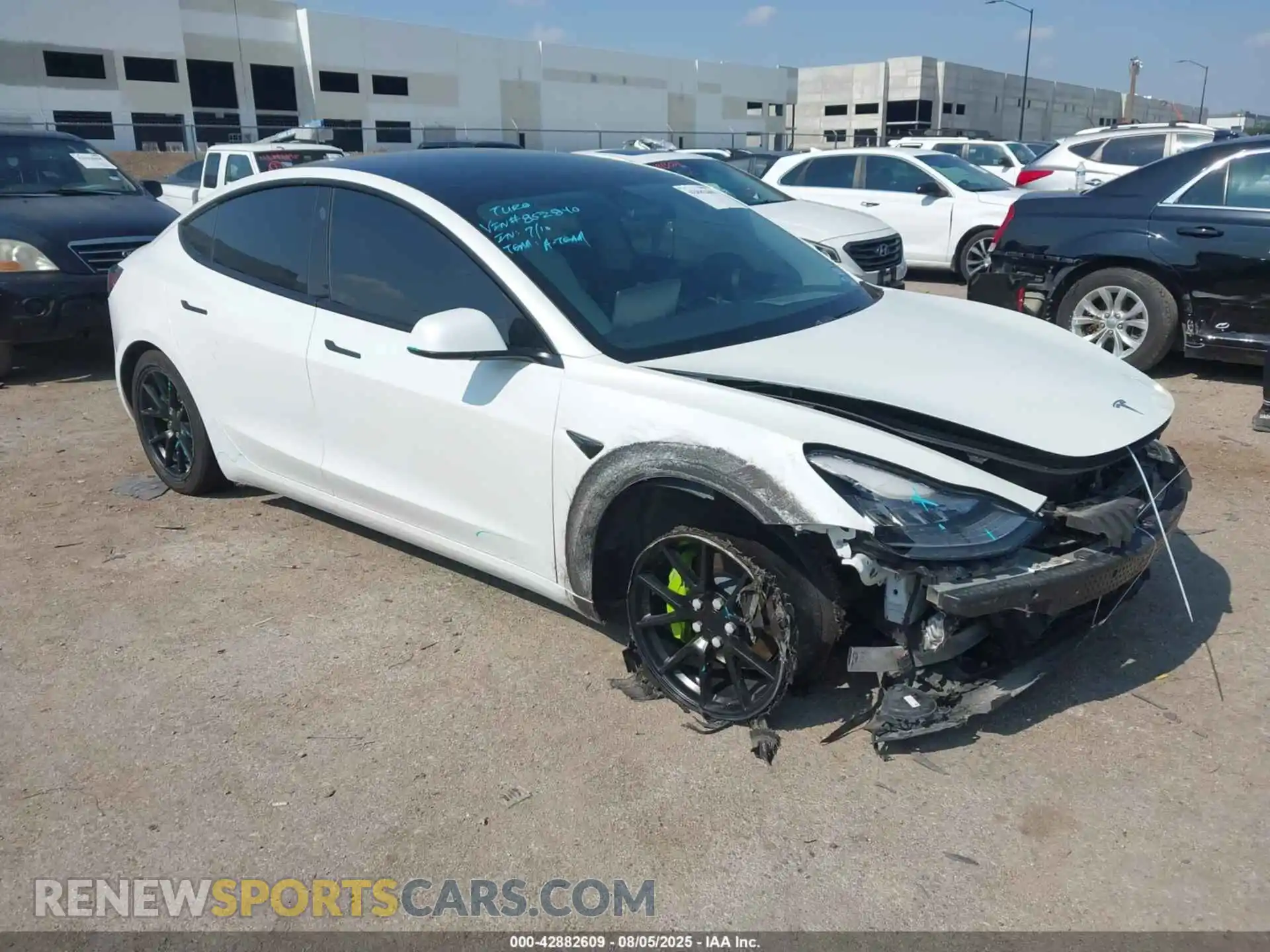 1 Photograph of a damaged car 5YJ3E1EB9MF852840 TESLA MODEL 3 2021